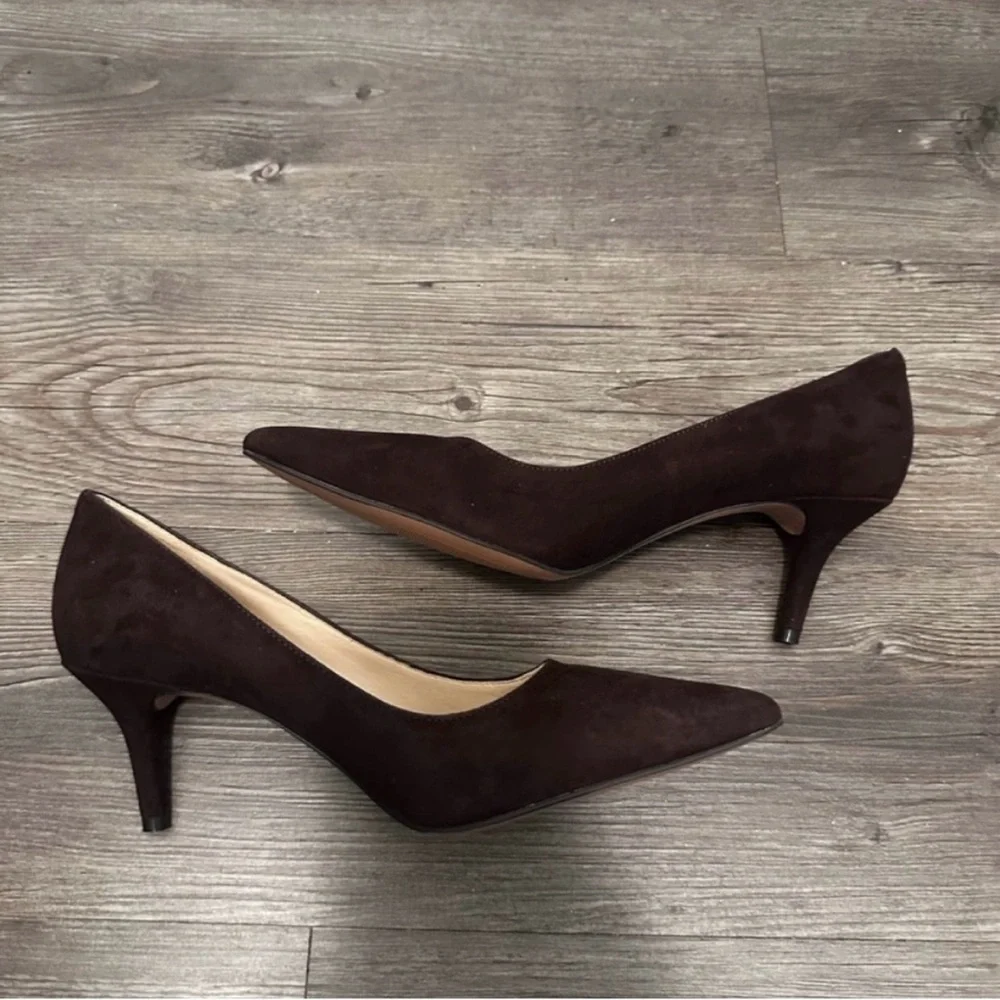 🤎 NWT! Brown Suede NINE WEST Marot Heels - Size 7.5